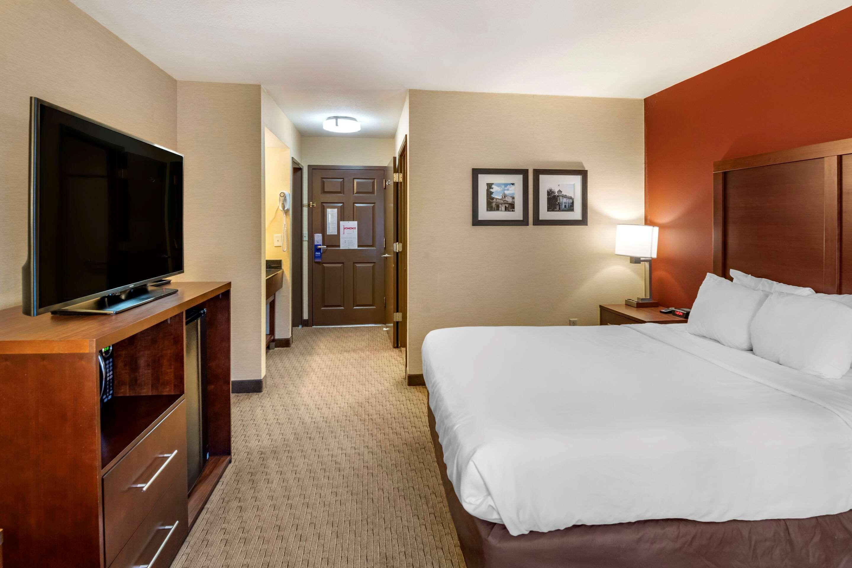 Comfort Inn רדווד סיטי מראה חיצוני תמונה