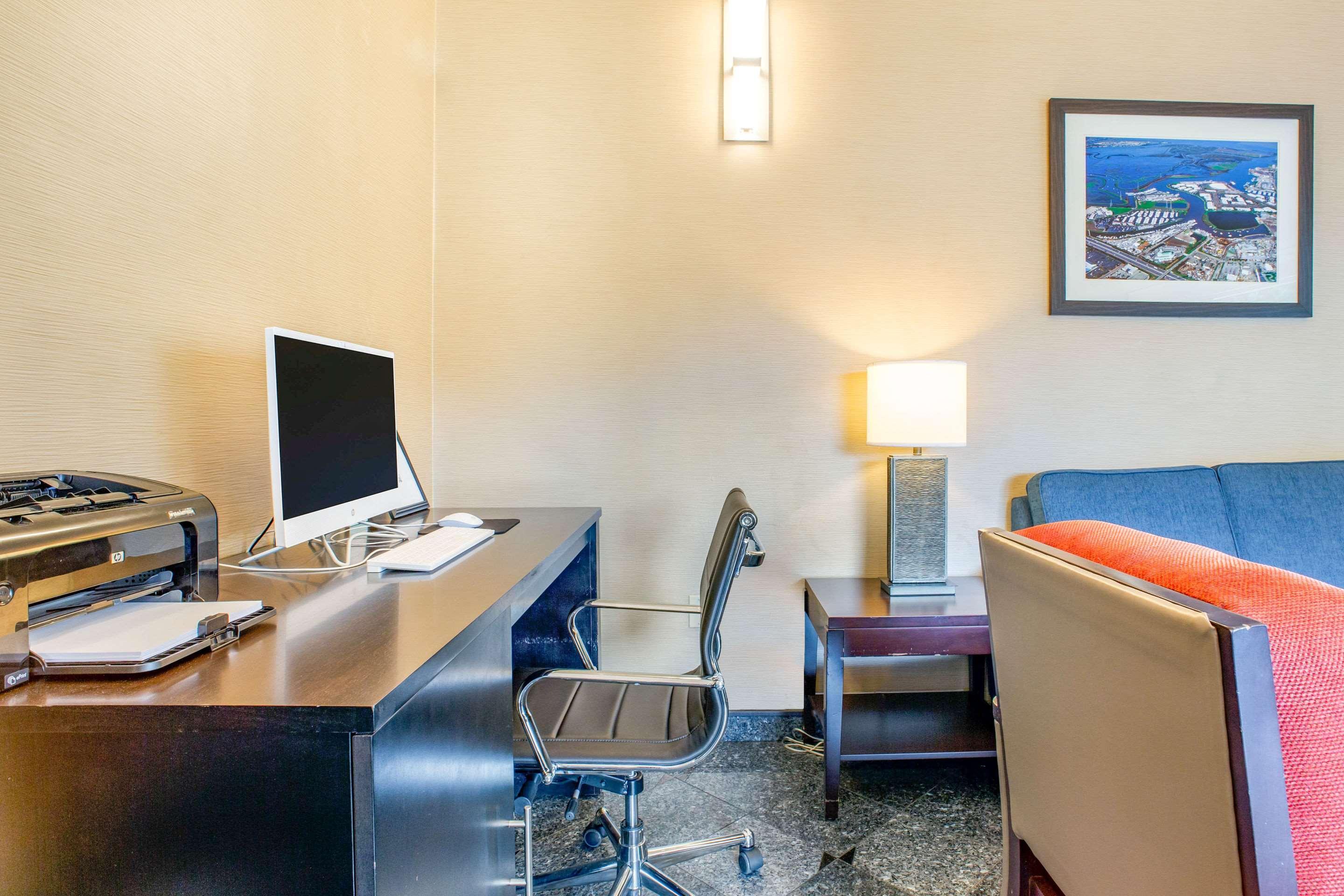 Comfort Inn רדווד סיטי מראה חיצוני תמונה